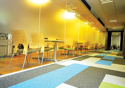 Tipps Auswahl Office Teppichboden Teppichfliesen farbig Büroräume